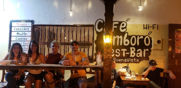 Bar-Cafe-Amboro-in-Bolivia