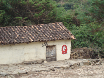 Che Guevara Tours La Higuera house